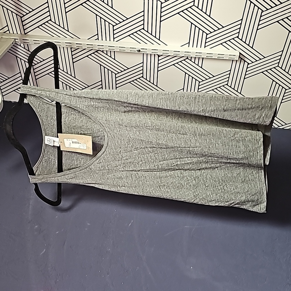 Alternative slinky tank NWT